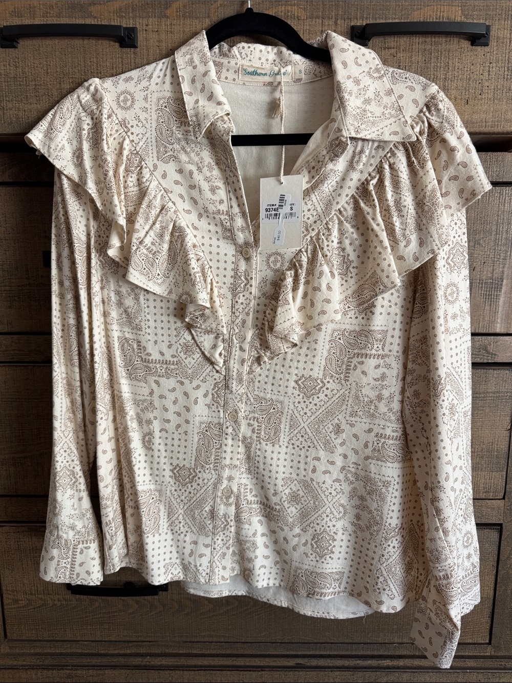 Southern Grace Cream Paisley Ruffle Button Front Blouse